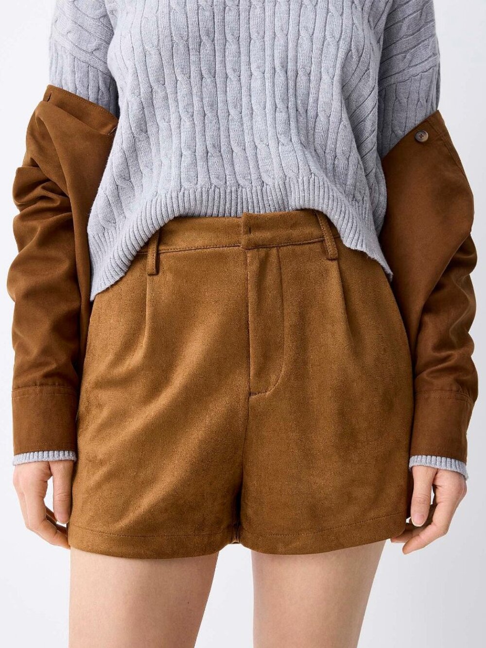 NWT Toast Brown faux suede short - Picture 3 of 3